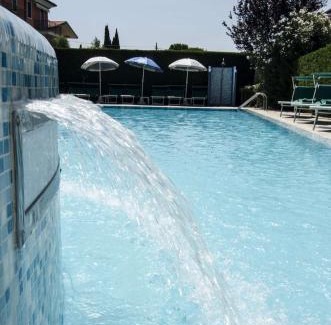 Montioni Hotel | Hotel Smeraldo