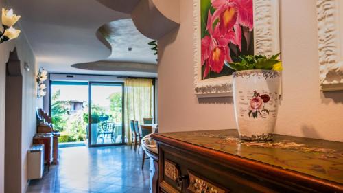 Montioni Hotel | Hotel Smeraldo