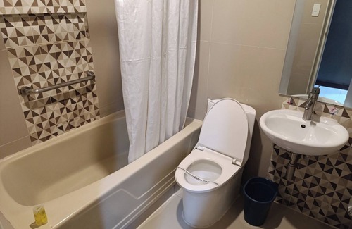 Ermita Night District Hotel | Hotel Sogo Malate