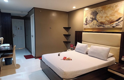 Ermita Night District Hotel | Hotel Sogo Malate