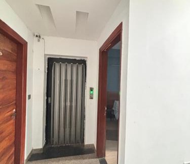 Noida Hotel | Hotel SOHO 62