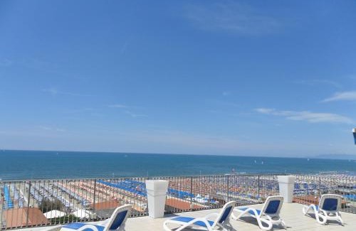 Lido di Camaiore Hotel | Hotel Sole E Mare