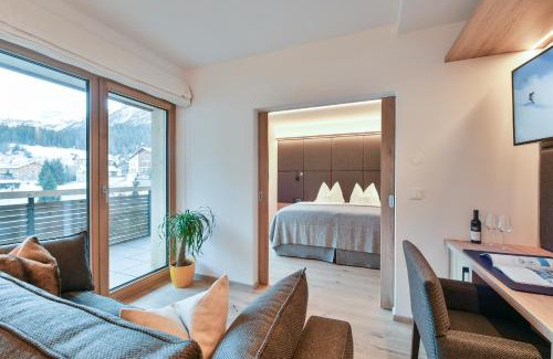 Lech am Arlberg Apartment | Hotel Sonnblick