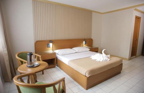 Ermita Hotel | Hotel Soriente