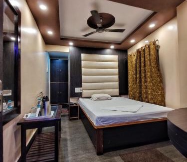 Jorhat Hotel | Hotel Spark