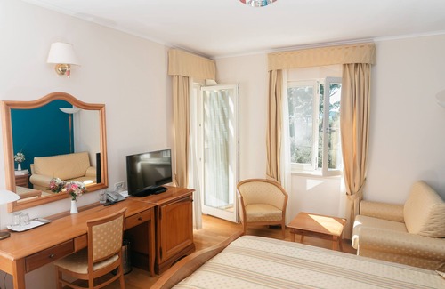 Krapanj Hotel | Hotel Spongiola