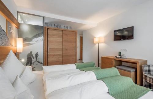 Soelden Bed & Breakfast | Hotel Sportpension Carinthia