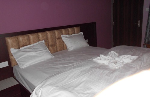Chunar Hotel | Hotel SS Grand & Multicuisine Restaurant