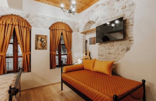 Gjirokaster Hotel | Hotel SS Kekezi