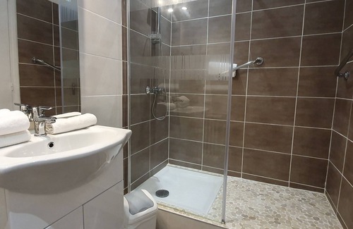 Vals-les-Bains Hotel | HOTEL ST JEAN