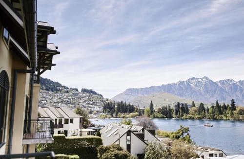 Queenstown Hotel | Hotel St Moritz, Queenstown - MGallery Collection