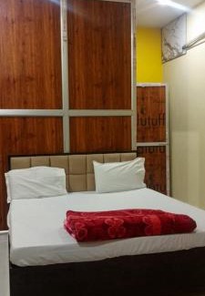 Kanpur Hotel | Hotel Star Shine