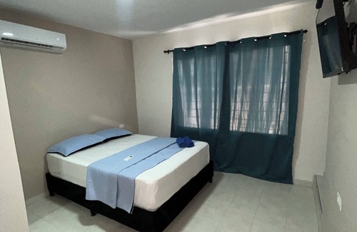 Crespo Hotel | Hotel stay Golden