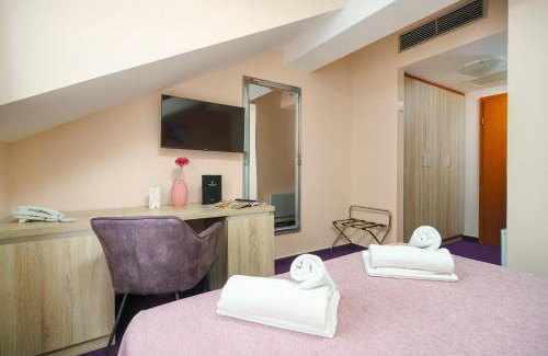 Vodice Hotel | Hotel Stella Maris - Style & Comfort