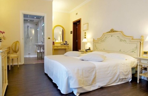Parma City Centre Hotel | HOTEL STENDHAL