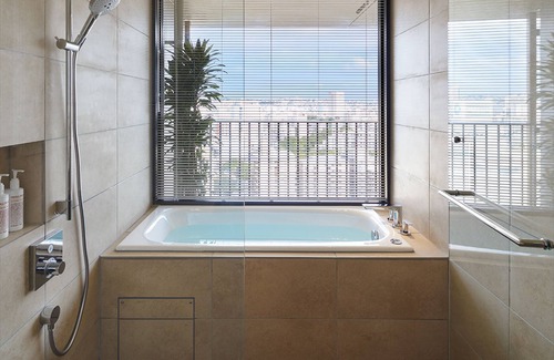 Naha City Centre Hotel | Hotel Strata Naha