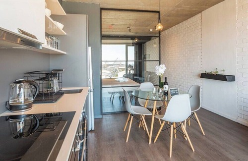 Cape Town City Centre Apartment | Hotel Style Living at WEX1w/WIFI