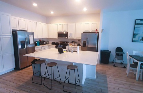 Kissimmee Bed & Breakfast | Hotel Styled Bedrooms in a Villa