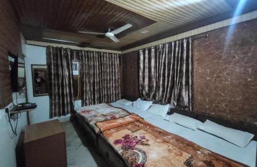 Mathura House | Hotel Subhadra