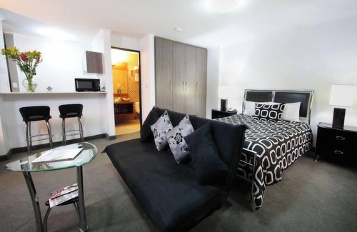 El Cangrejo Hotel | Hotel Suites Ambassador