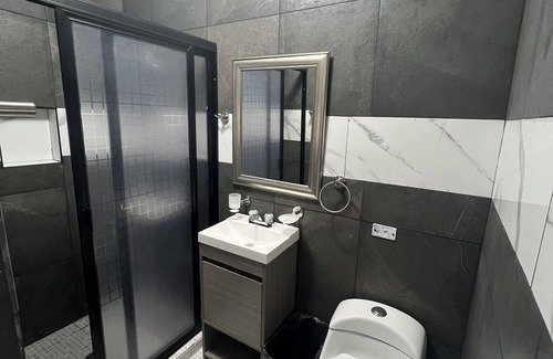 Nuevo Laredo Hotel | Hotel & Suites Hacienda Santa Maria