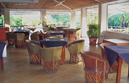 Ixtapa Hotel | Hotel Suites Ixtapa Plaza