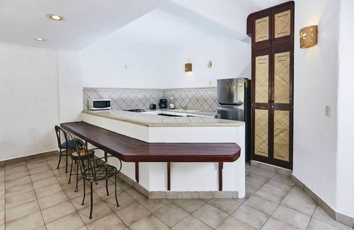 Ixtapa Hotel | Hotel Suites Ixtapa Plaza