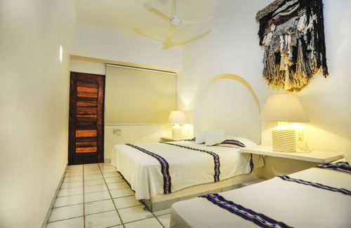 Ixtapa Hotel | Hotel Suites Ixtapa Plaza
