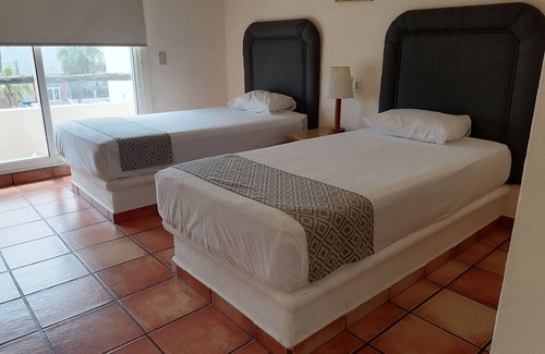 Downtown San Jose del Cabo Hotel | Hotel & Suites Las Palmas