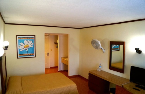 Morelia Hotel | Hotel & Suites Villa del Sol