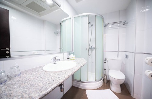 Banovo brdo Hotel | Hotel Sumadija