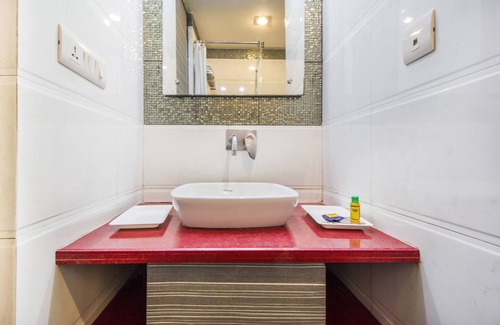 Karol Bagh Hotel | Hotel Suncourt Corporate