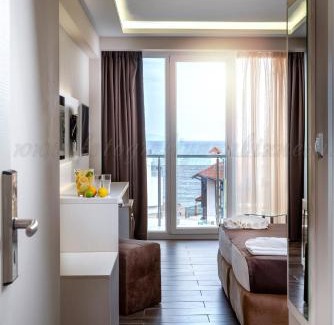 Sozopol Hotel | Hotel Sunny