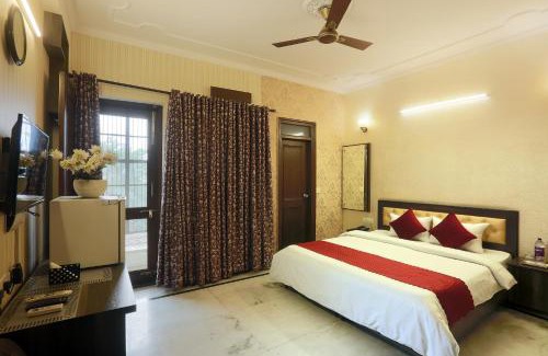 Noida Hotel | Hotel Sunrise View By Aura