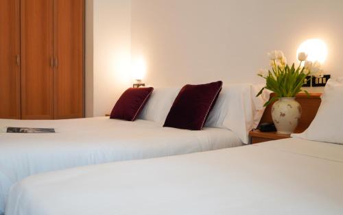 Marina Centro Hotel | Hotel Sunset