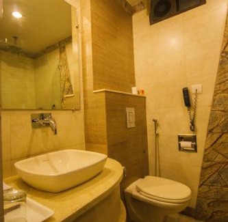 Karol Bagh Hotel | Hotel Sunstar Heights