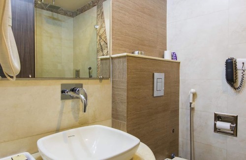 Karol Bagh Hotel | Hotel Sunstar Heights