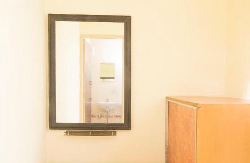 Parthasarathy Puram Hotel | Hotel Suriya International