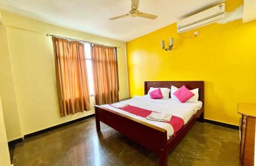 Puri Hotel | Hotel Surya Beach inn ! PURI near-sea-beach-and-temple fully-air-conditioned-hotel with-lift-and-parking-facility