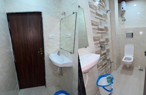 Andheri East House | hotel surya grand
