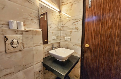 Shimla Hotel | Hotel Surya