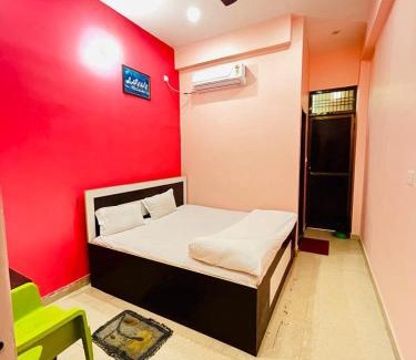 Varanasi House | HOTEL SUVIDHA guest house