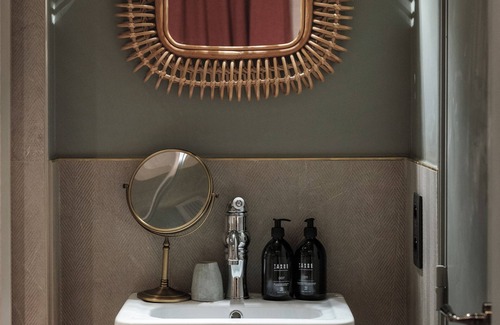Enfants-Rouges Hotel | Hotel Suzie Blue
