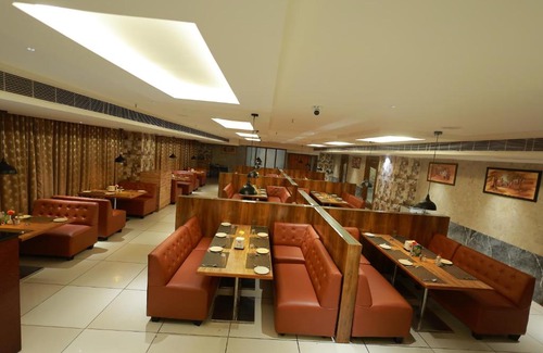 Habsiguda Hotel | HOTEL SVM GRAND RAMANTHAPUR