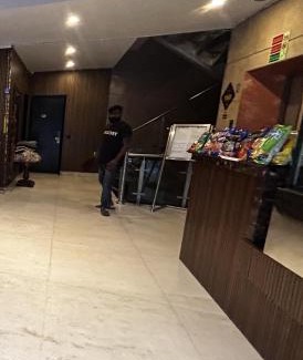 New Delhi House | Hotel Swades Inn