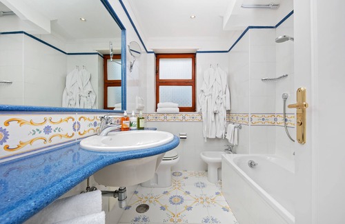 Capri Hotel | Hotel Syrene