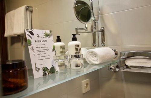 Hoechberg Hotel | Hotel Tari