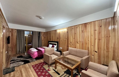 Malabar Hill Hotel | Hotel Tashi Ga Tsel