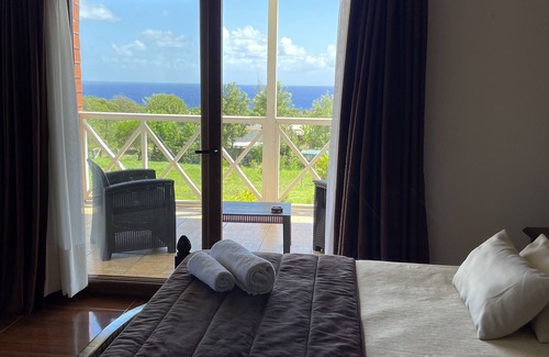Hanga Roa Hotel | Hotel Teanehi