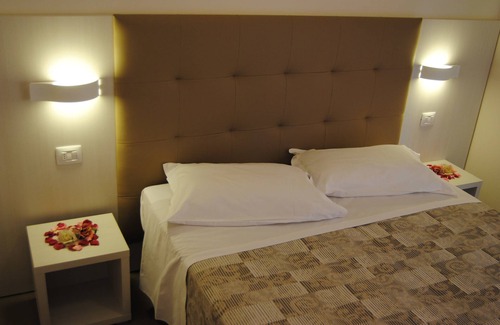 Fogliano Marina Hotel | Hotel Tenerife
